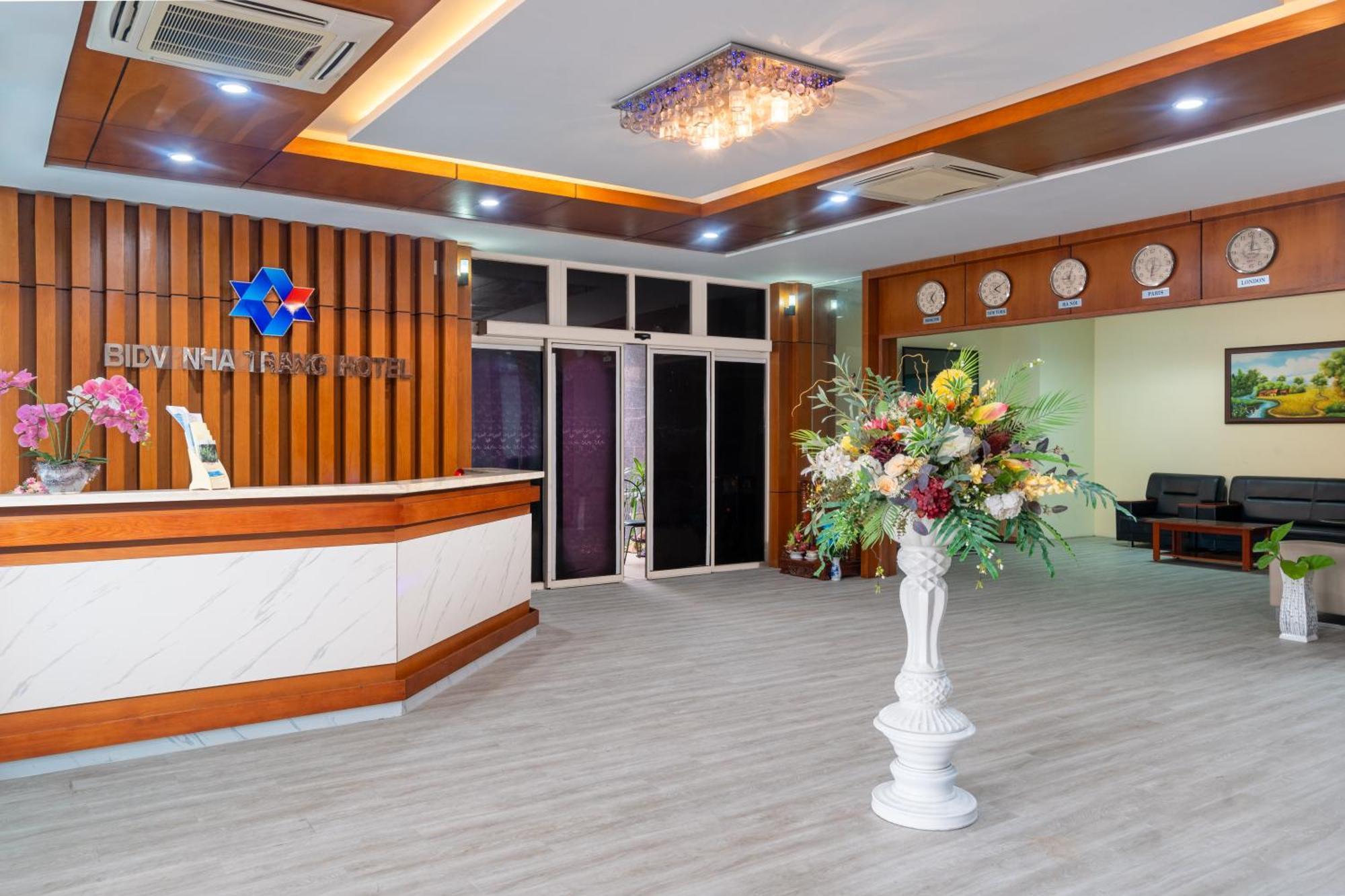 Bidv Beach Hotel Нячанг Екстер'єр фото