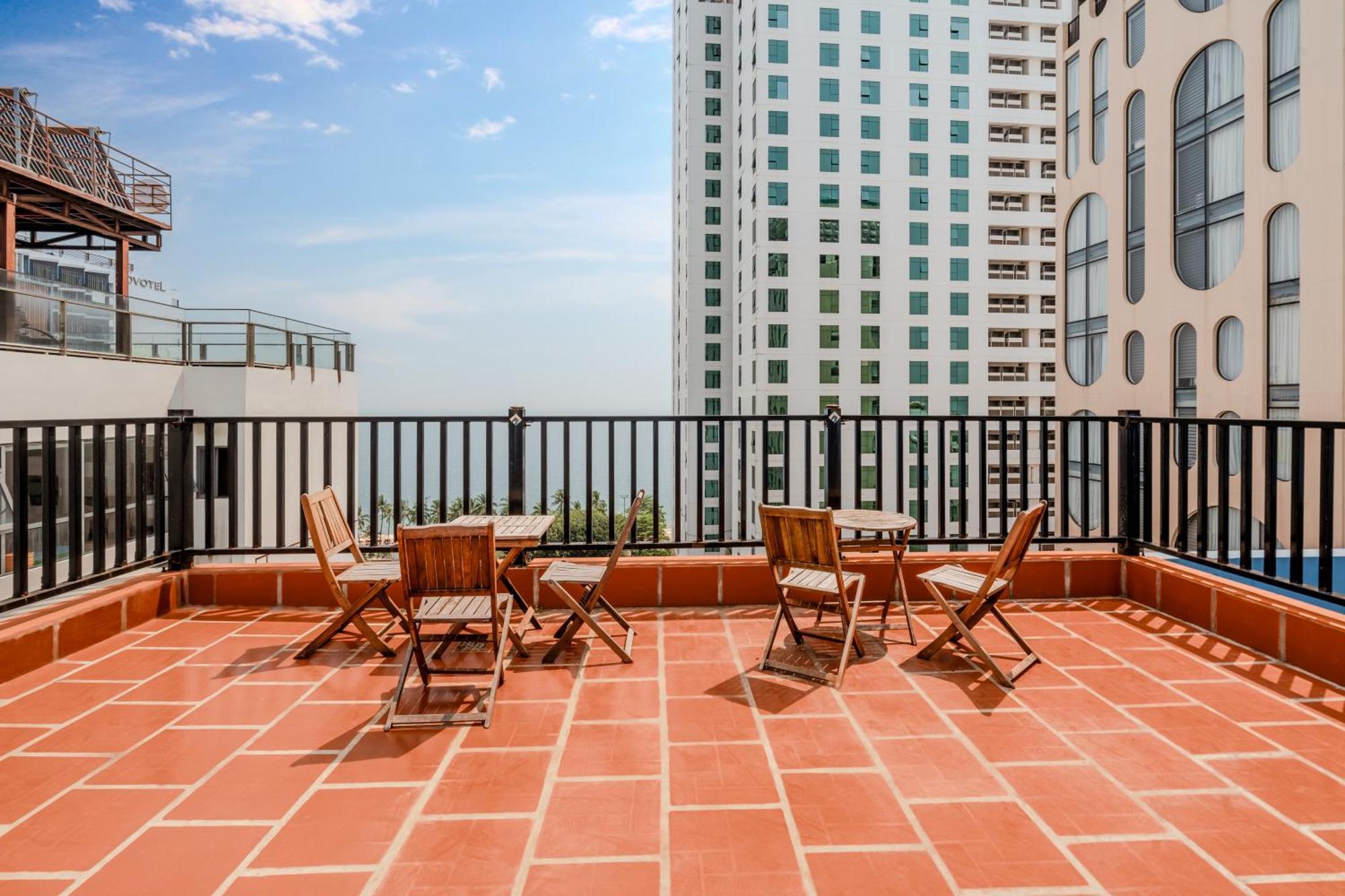 Bidv Beach Hotel Нячанг Екстер'єр фото