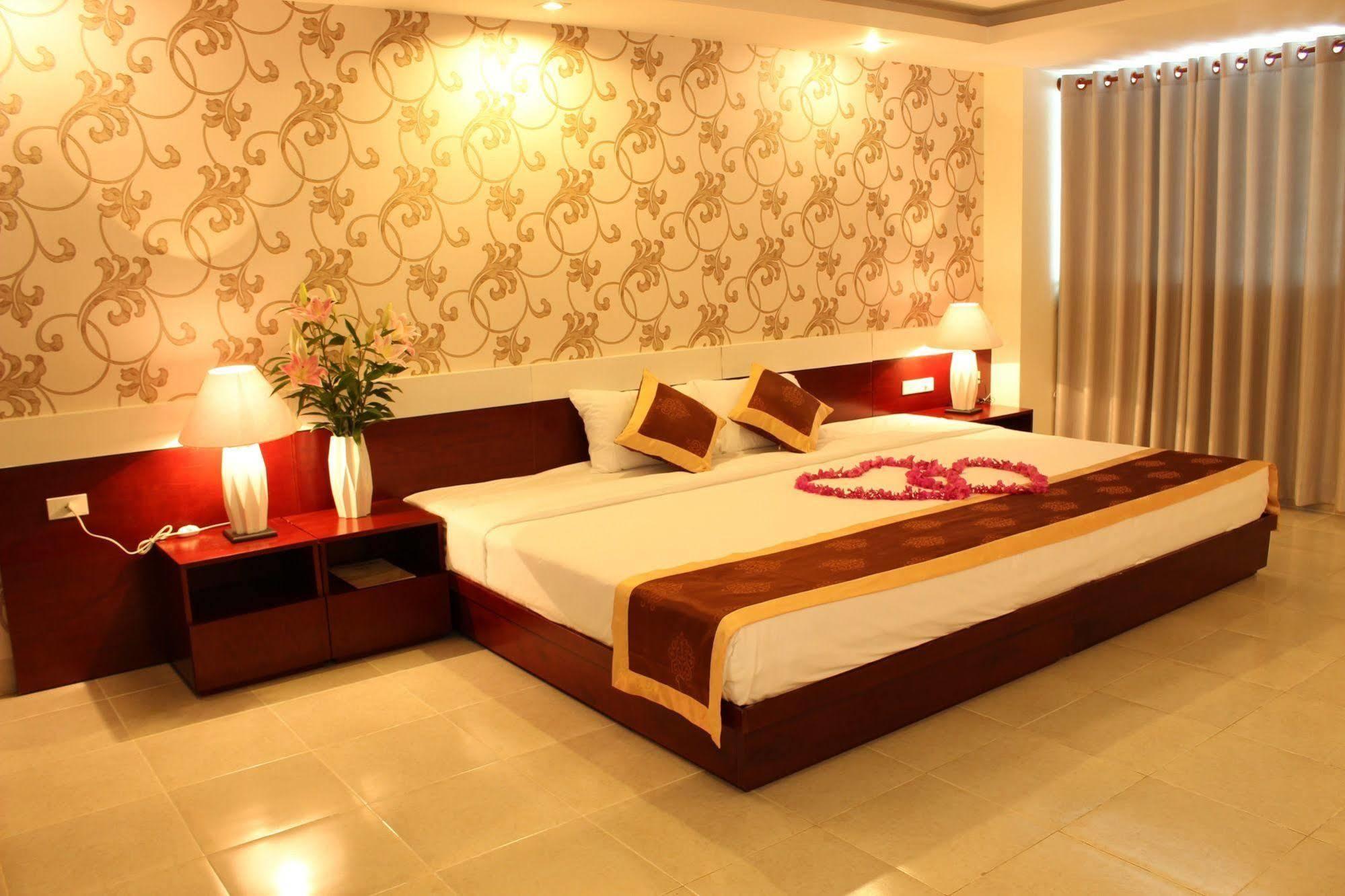 Bidv Beach Hotel Нячанг Екстер'єр фото
